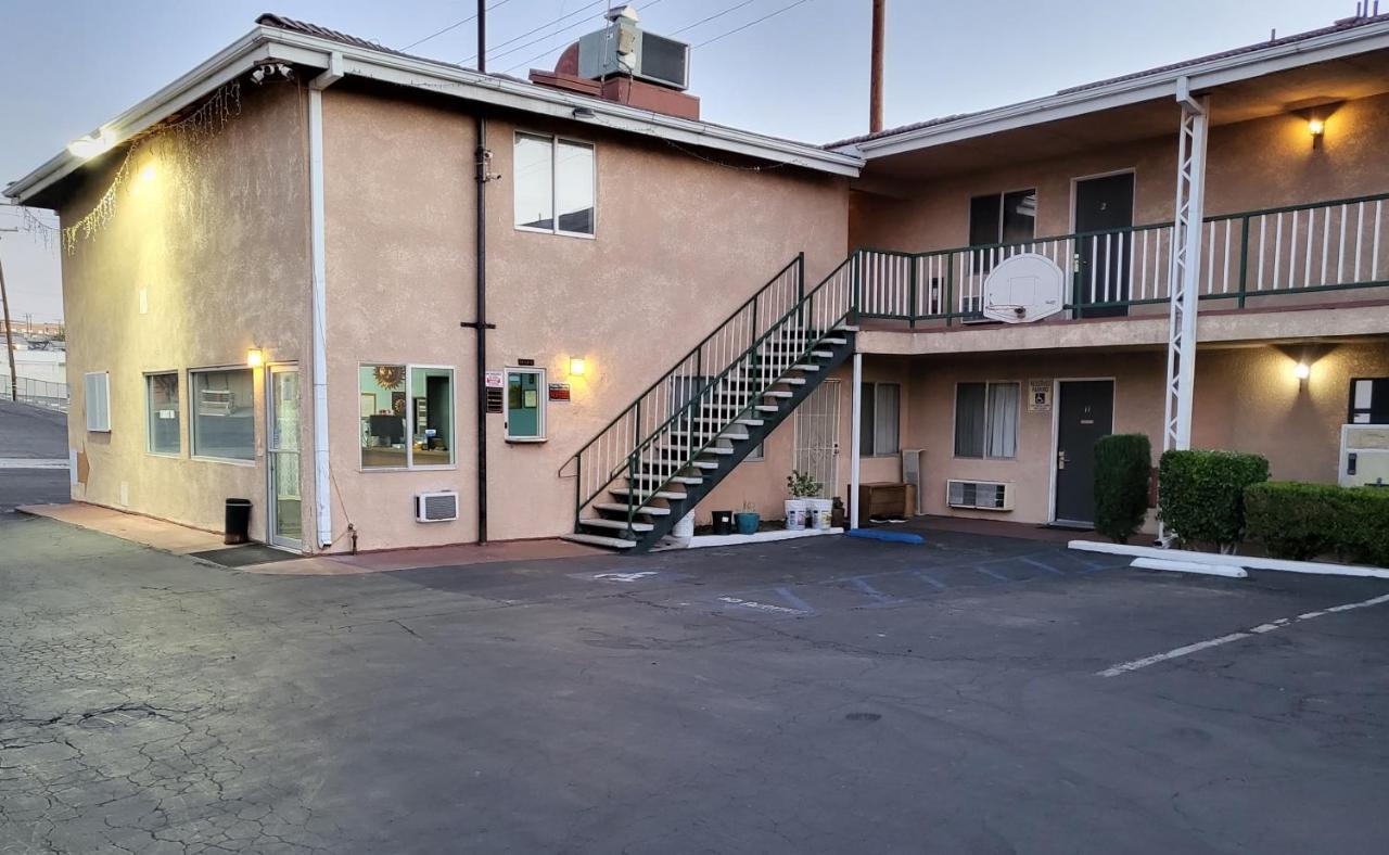 Star Inn On Route 66, Barstow Exterior photo